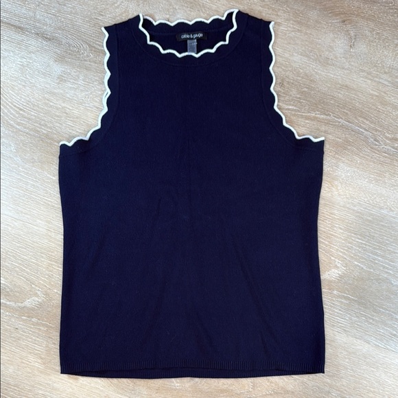 Cable and Gauge Size Large Sleeveless‎ Detailed Trim Casual Top - Picture 1 of 6